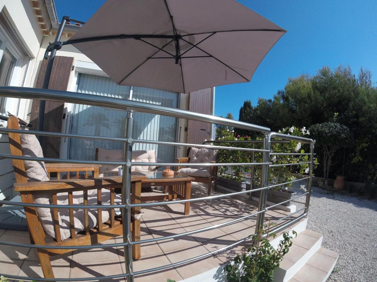 Sanarybeach Apartment